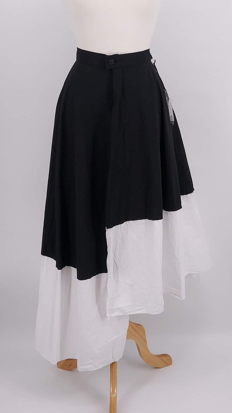 NEW SEASON - XD Xenia - Uvik Skirt - 1751