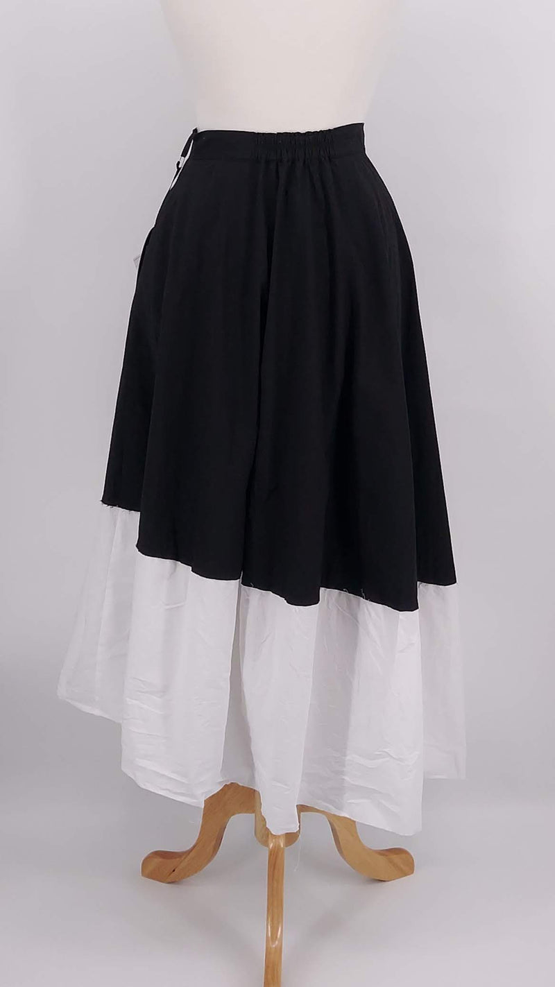 NEW SEASON - XD Xenia - Uvik Skirt - 1751