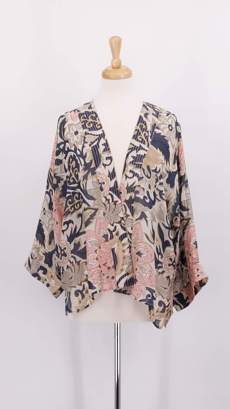 NEW SEASON - One Hundred Stars - Kimono - Block Taupe - 1854