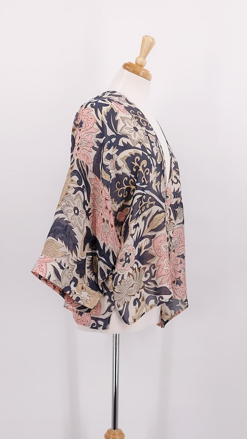 NEW SEASON - One Hundred Stars - Kimono - Block Taupe - 1854