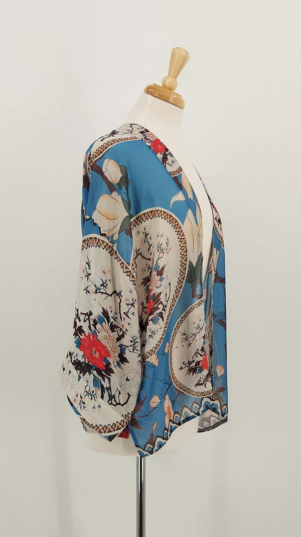 NEW STOCK - One Hundred Stars - Kimono - Magnolia Plates Blue - 1911