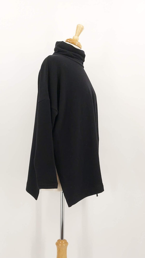 NEW SEASON - Mama b - Zita Jumper - Nero - 1995
