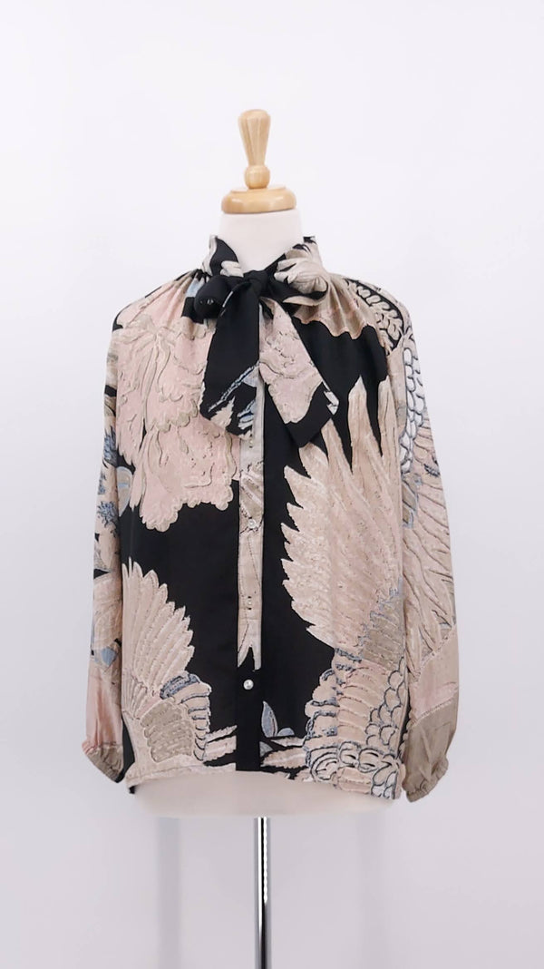 NEW SEASON - One Hundred Stars - Pussy bow blouse - Crane Black - 2038