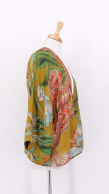 NEW SEASON - One Hundred Stars - Kimono - Rhodoleia Gold - 2411