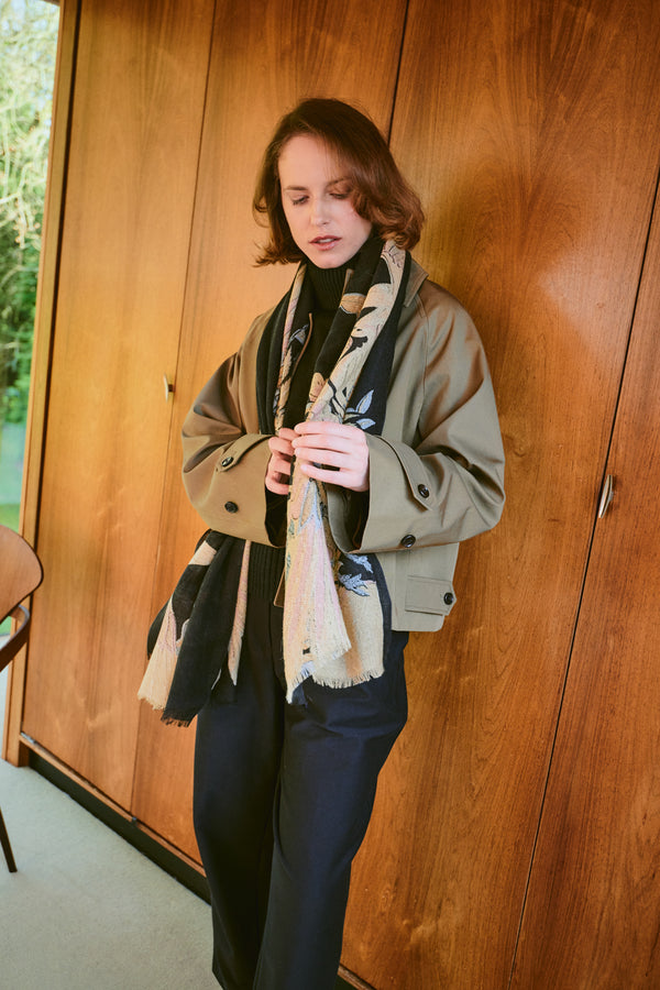 NEW SEASON - One Hundred Stars - Wool Scarf - Crane Black - 2065